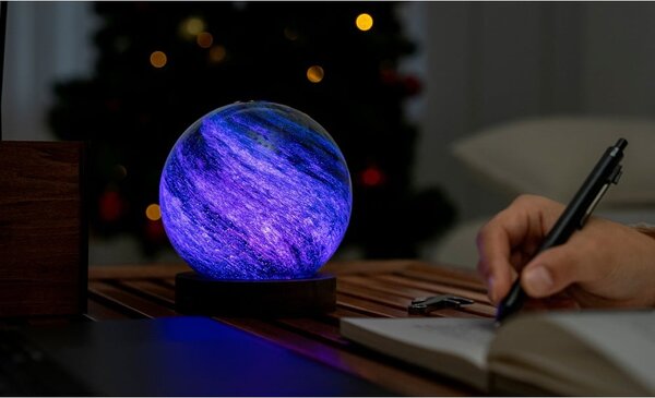 Ciemnobrązowa/w ciemnym naturalnym kolorze dekoracja świetlna na USB ø 12 cm Stellar Ocean – Gingko