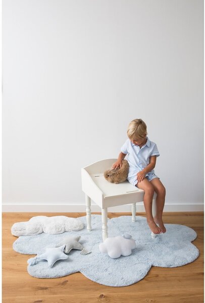 Jasnoniebieski bawełniany dywan dziecięcy tkany ręcznie odpowiedni do prania 110x170 cm Puffy Dream – Lorena Canals