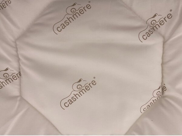 Kołdra całoroczna 200x200 cm Cashmere – Good Morning