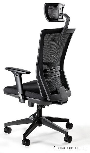 Ergonomiczne krzesło biurowe Ergonic, zgodne z normą BHP