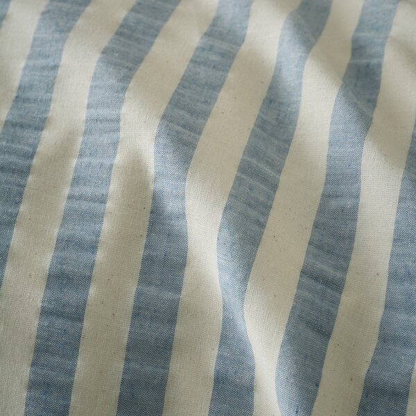 Niebieska pościel jednoosobowa 135x200 cm Cotton Rich Woven Stripe – Pineapple Elephant