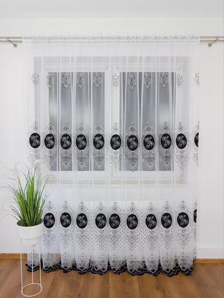 Firana z haftem i welurem- czarny 400x250 cm