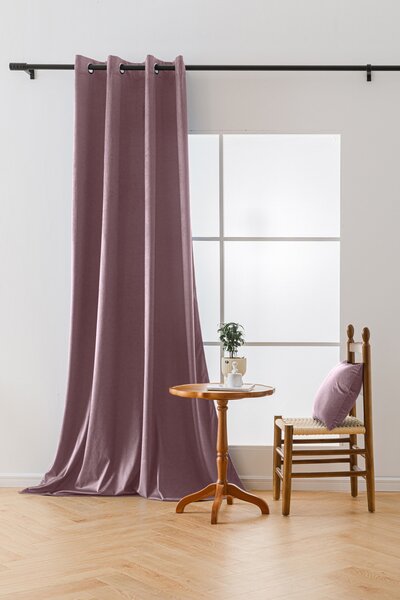 Jasnofioletowa zaciemniająca zasłona VELVET 140x250 cm Zawieszanie: Metalowe pierścienie