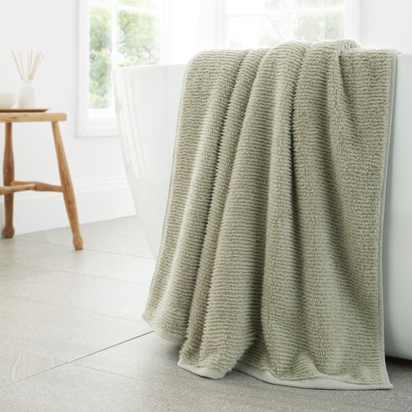 Jasnozielony bawełniany ręcznik kąpielowy 70x127 cm Soft Zero Twist Spa Towel – Bianca