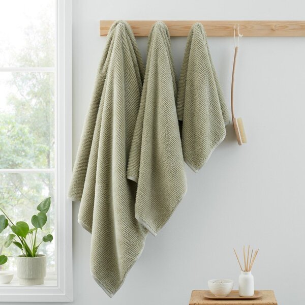 Jasnozielony bawełniany ręcznik kąpielowy 70x127 cm Soft Zero Twist Spa Towel – Bianca