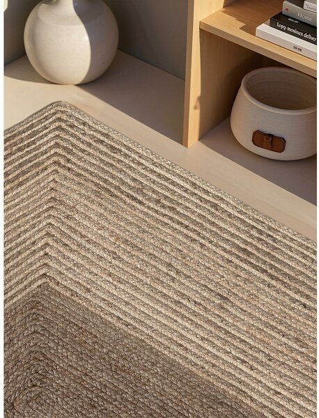 Dywan z juty dwustronny/tkany ręcznie w jasnym naturalnym kolorze/w ciemnym naturalnym kolorze 120x170 cm Juno – Hanse Home
