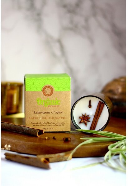 Organiczna świeca kadzidlana Lemongrass &Spice 200 g w szklanym słoiku ze złotą folią