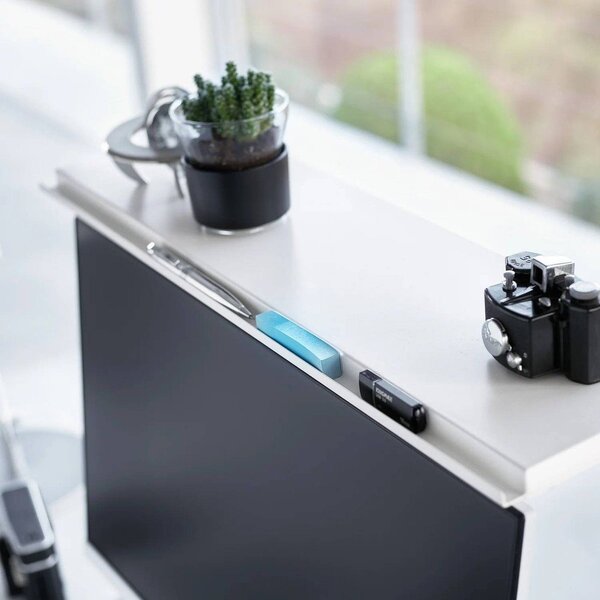 Biały metalowy stojak na monitor Tower – YAMAZAKI