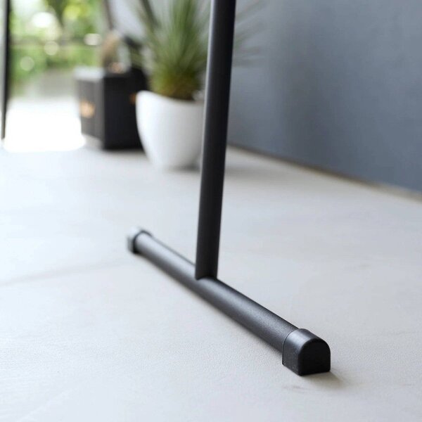 Czarny metalowy wieszak ścienny 38,5 cm Tower – YAMAZAKI