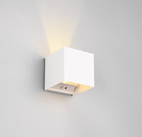 Lampa zewnętrzna ścienna LED z czujnikiem ruchu (wysokość 10,5 cm) Talent – Reality