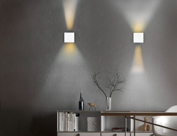 Lampa zewnętrzna ścienna LED z czujnikiem ruchu (wysokość 10,5 cm) Talent – Reality
