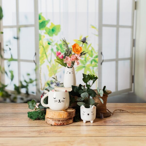 Kremowy wazon z dolomitu (wysokość 10,5 cm) Cat – Sass & Belle