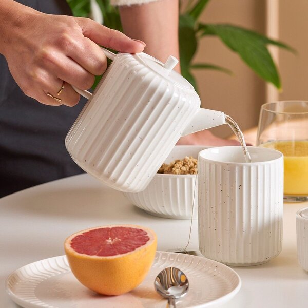 Biały dzbanek do herbaty new bone china 540 ml Ora Gloss – Salt&Pepper