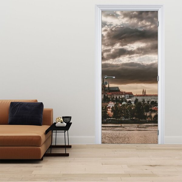 Fototapeta na drzwiach - Pochmurna Praga (95x205cm)