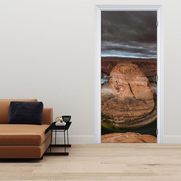 Fototapeta na drzwi - Jezioro w klifie (95x205cm)