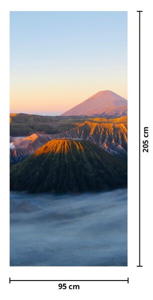Fototapeta na drzwi - Mount Bromo w Indonezji (95x205cm)