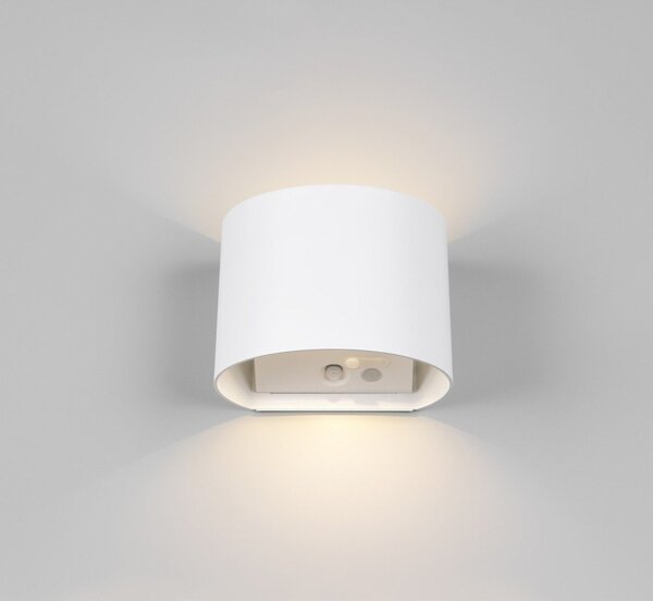 Lampa zewnętrzna ścienna LED z czujnikiem ruchu na USB (wysokość 10 cm) Genie – Reality
