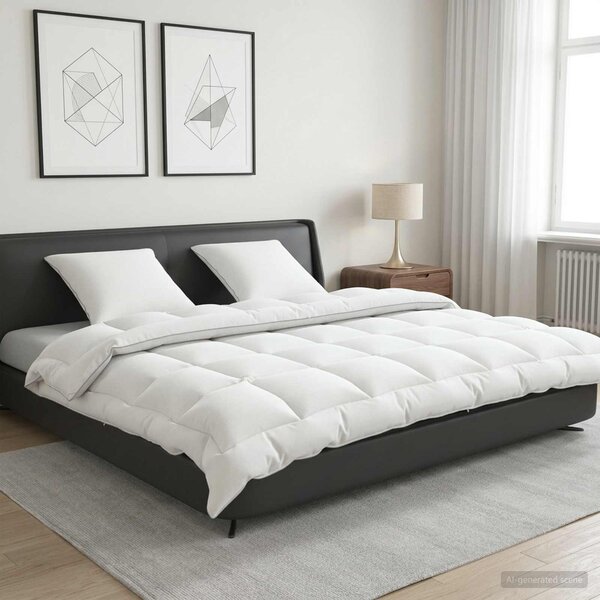 Zestaw kołdry i poduszek 3 pcs 200 x 200 cm 4 pory roku 300 GSM