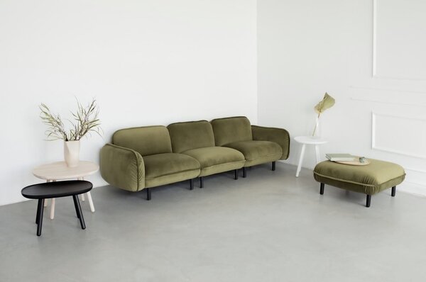 Ciemnoniebieska aksamitna sofa EMKO Bean
