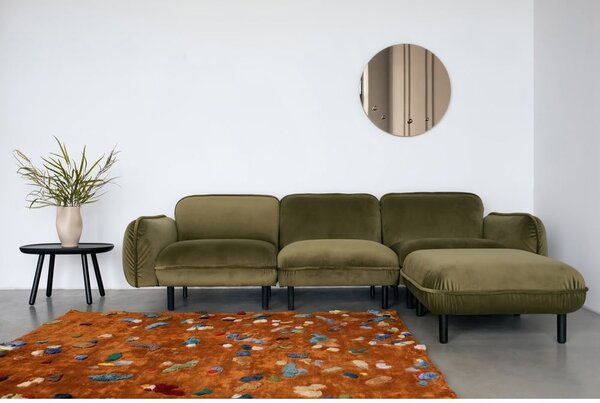 Ciemnoniebieska aksamitna sofa EMKO Bean