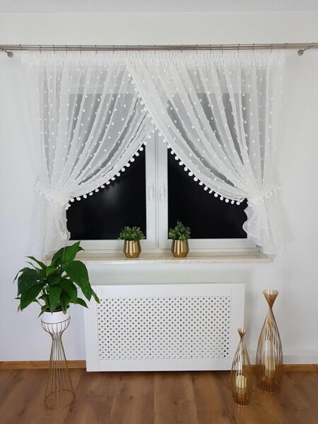 Firana gotowa z pomponikami 400x150cm