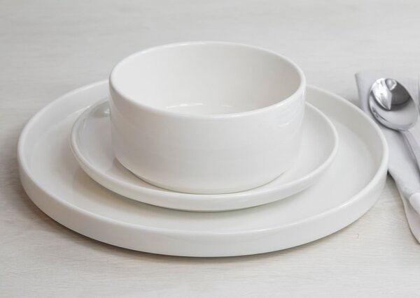 12-częściowy porcelanowy zestaw naczyń Mikasa Alexis