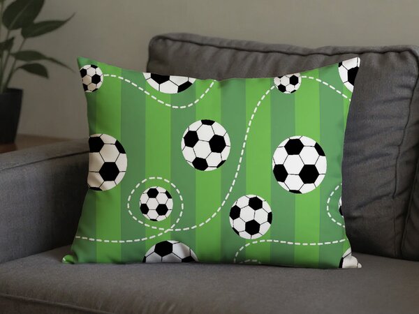 Poszewka na poduszkę z polibawełny FOOTBALL TIME POLY 70x90 cm, zielona