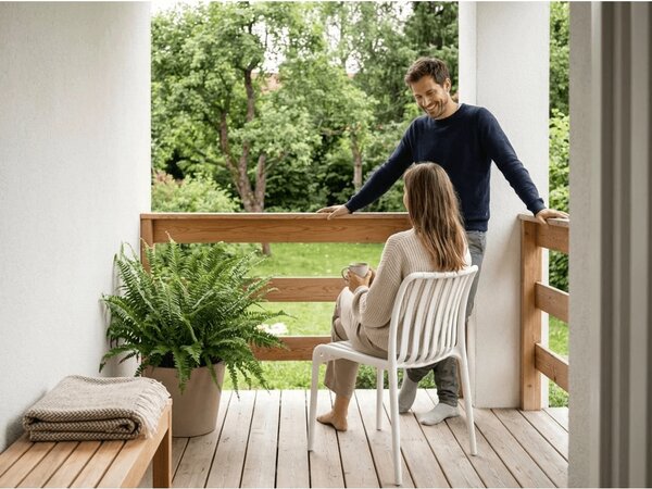 Zahradní set TREGO ISLAND - 2 židle a kulatý stůl ø 60 cm, bílá