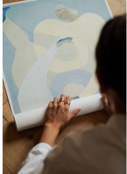 Plakat 70x100 cm Hold You - Blue – Sofia Lind – The Poster Club