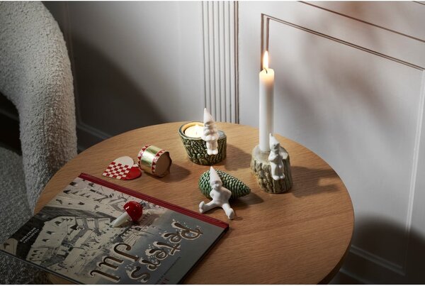 Świąteczny świecznik z porcelany i kamionki Kähler Design Christmas Tales, dł. 8,5 cm