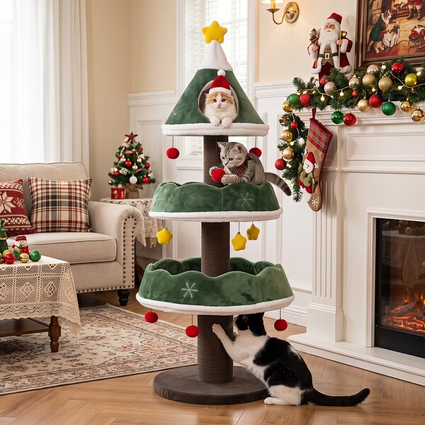 Drapak w kształcie choinki dla kota
