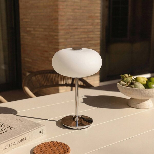 Lampa stołowa LED Lucande Anoria z akumulatorem, chrom/biała, szkło, IP44, USB Lucande, możliwość ściemniania, chromowy / srebrny, salon / jadalnia, szkło, design