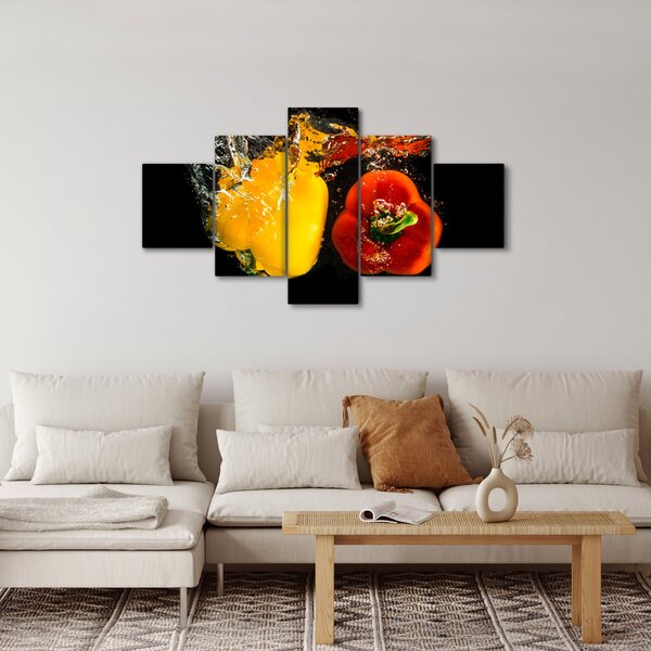 Obraz - papryki w wodzie (125x70 cm)