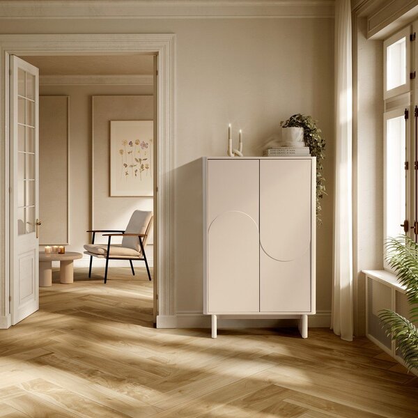 Kremowa szafka 80x130x40 cm Solei – MOME