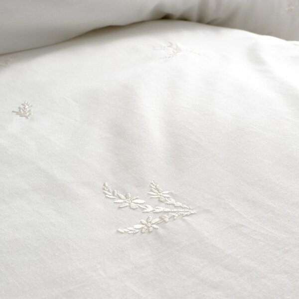 Biała bawełniana pościel dwuosobowa 200x200 cm Lottie Floral Embroidery – Bianca