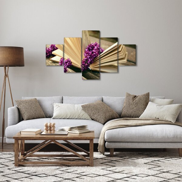 Obraz książki i fioletowych kwiatów (125x70 cm)