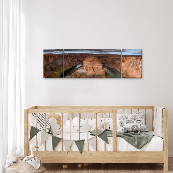 Obraz jeziora na klifie (170x50 cm)