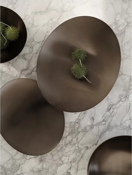 Taca dekoracyjna ze stali nierdzewnej 28x34 cm Ondea – Blomus