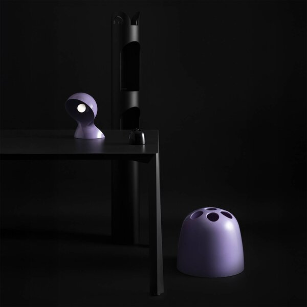 Artemide Lampa stołowa Dalù, fioletowy / różowy / bladoróżowy, salon / jadalnia, tworzywo sztuczne, design