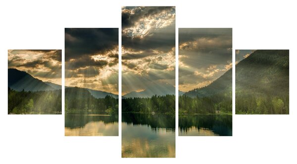 Obraz jeziora, przez które prześwieca słońce (125x70 cm)