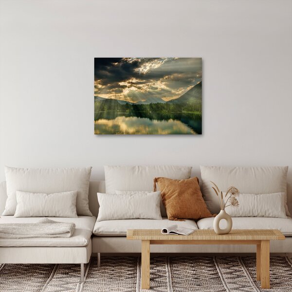 Obraz jeziora, przez które prześwieca słońce (70x50 cm)