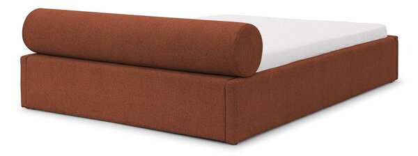Tapicerowane łóżko dwuosobowe w kolorze terakoty ze schowkiem i stelażem 140x200 cm Cille – Ropez