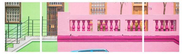 Obraz samochodu - kolorowe domy (170x50 cm)