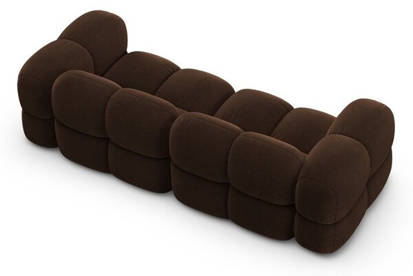 Ciemnobrązowa aksamitna sofa 250 cm Loretto – Cosmopolitan Design