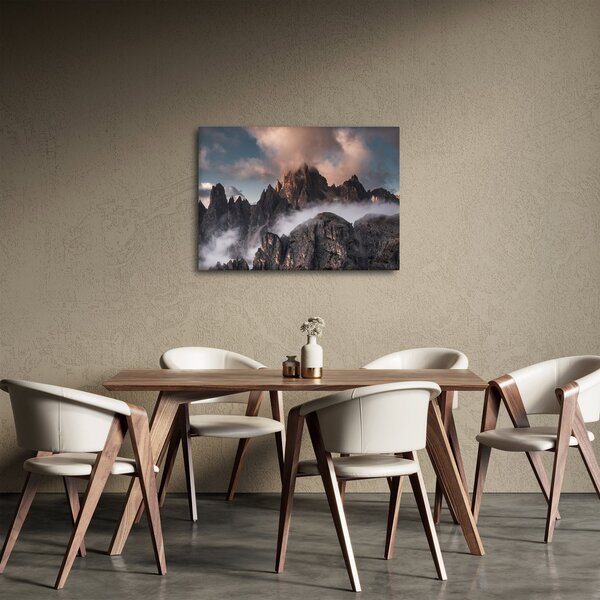 Obraz - Włoskie Dolomity ukryte we mgle (70x50 cm)