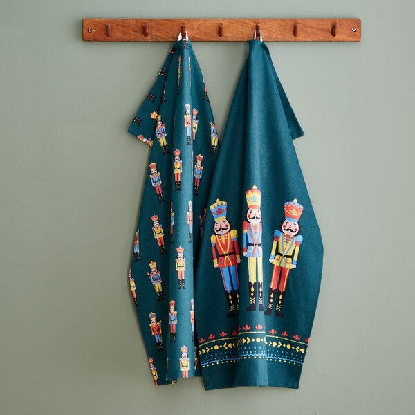 Bawełniane ścierki ze świątecznym motywem zestaw 4 szt. 50x70 cm Nutcracker – Catherine Lansfield