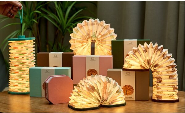 Ciemnobrązowa dekoracja świetlna na USB Velvet Accordion – Gingko