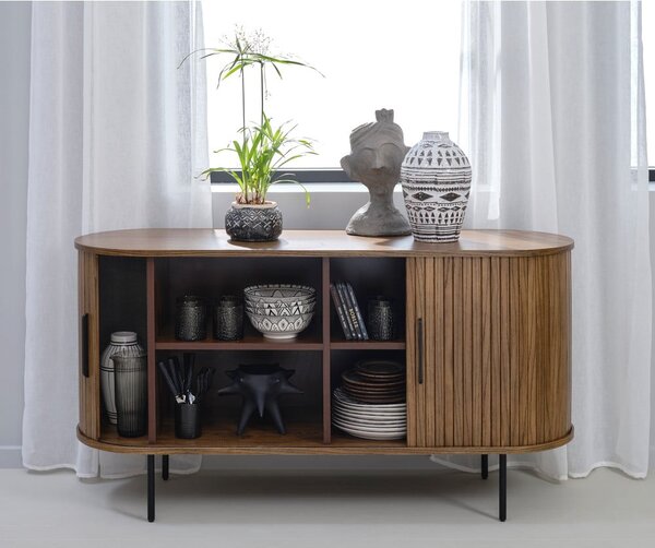 Brązowa niska komoda w dekorze dębu z drzwiami przesuwnymi 140x76 cm Nola – Unique Furniture