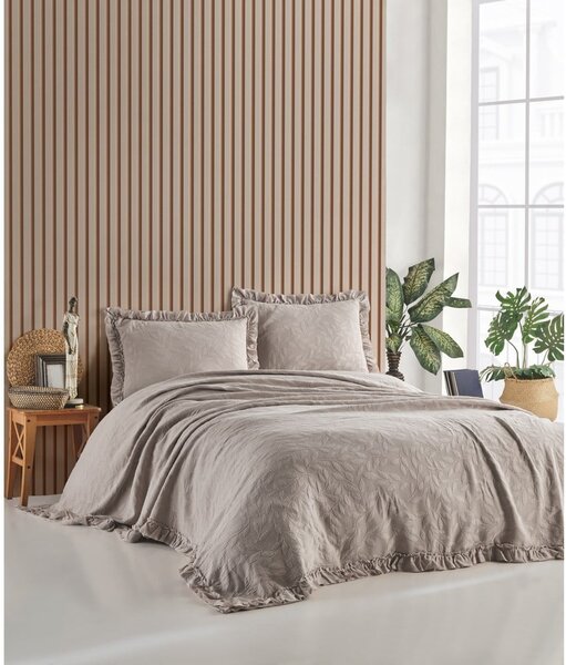 Brązowy zestaw narzuty na łóżko dwuosobowe i poszewek na poduszkę 220x240 cm Ilda – Mijolnir
