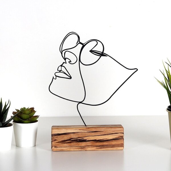 Metalowa figurka Girl – Mioli Decor